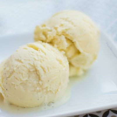 glace vanille, pulpe de mangue